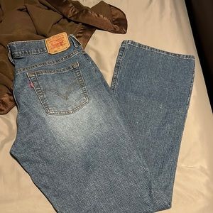 Levi nouveau boot cut jeans